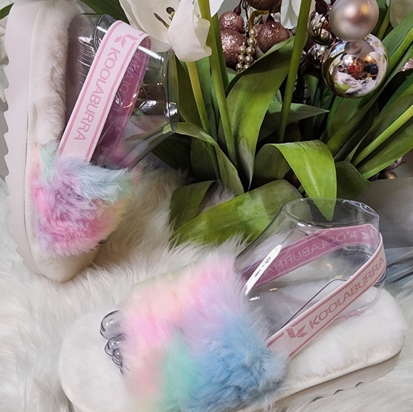 Koolaburra by UGG Women's Fuzz'n Ii Pastel Sandal new - Picture 2 of 10